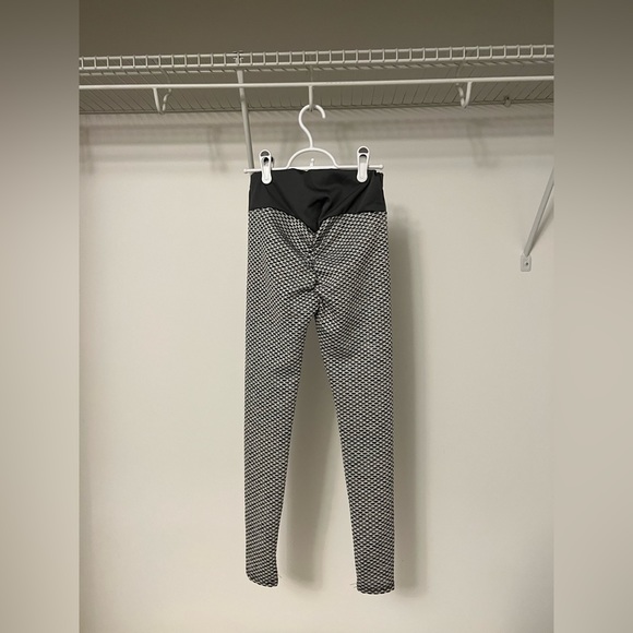 Viral tik tok leggings - Picture 2 of 2